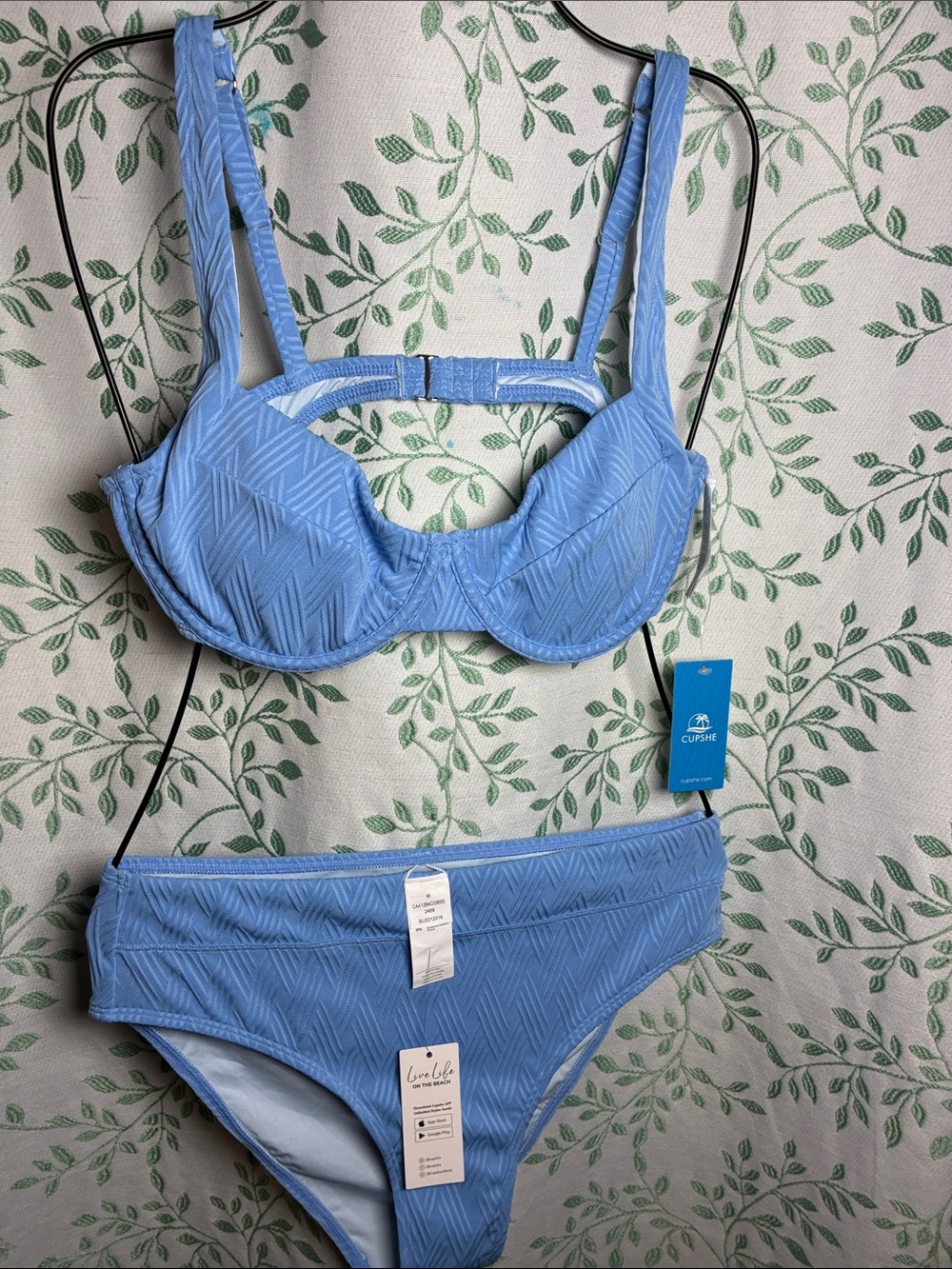 Cupshe Light Blue Textured Underwire Bikini Set